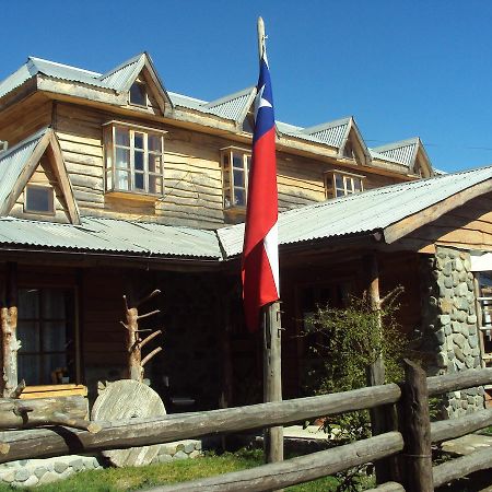 Hotel Hosteria Rayen La Junta Exterior foto